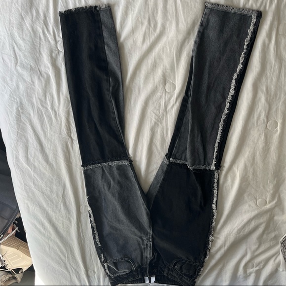 Colorblock Patchwork Ragged Jeans - Picture 2 of 3
